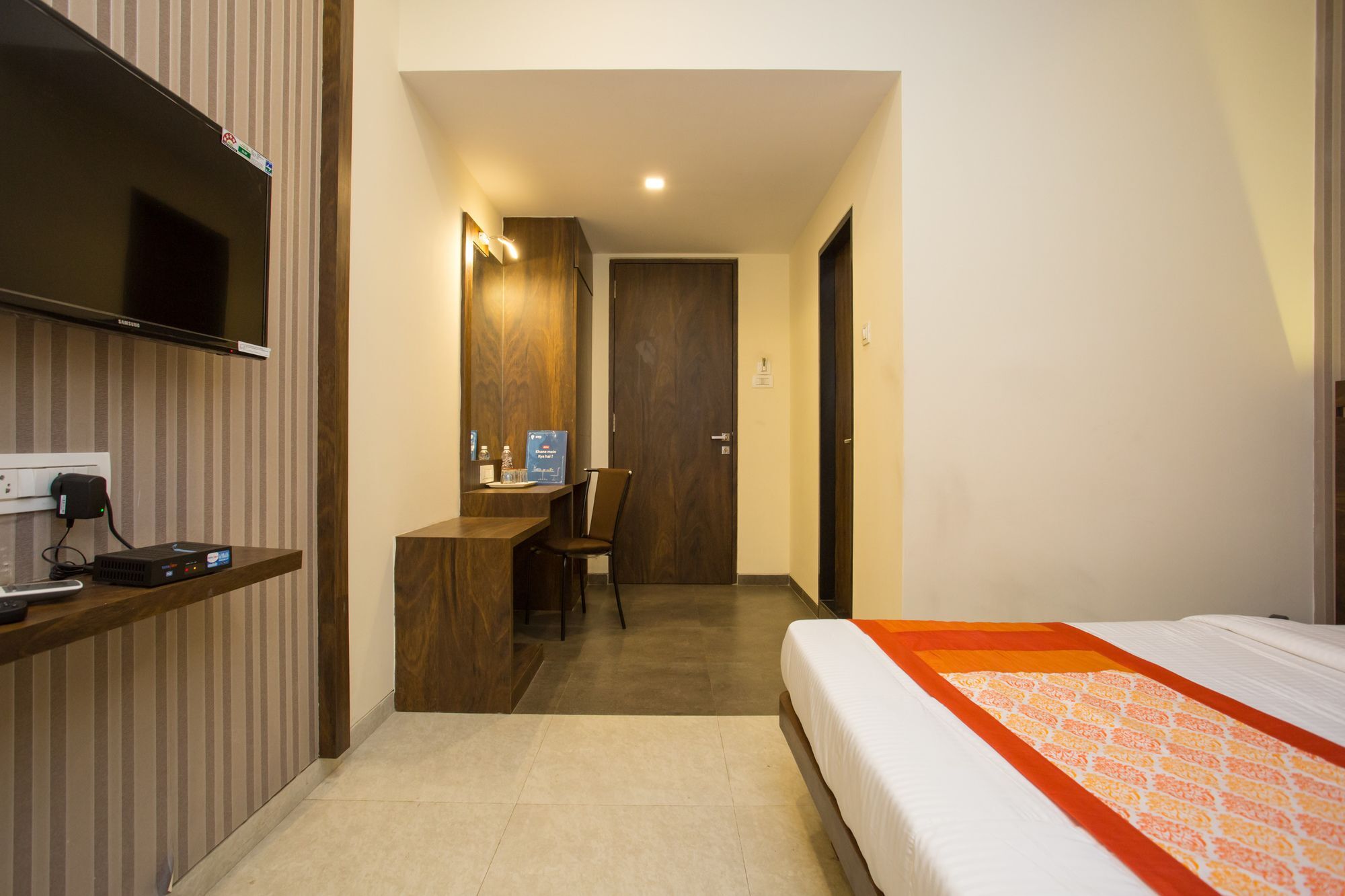 Oyo 7156 Hill View Residency Hotel Navi Mumbai Exterior photo